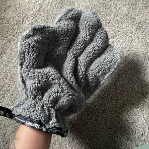 Norwex Dog Drying Mitt